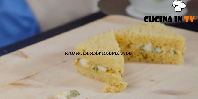 Pane Olio e Fantasia - ricetta Tramezzini all'inglese di Enrica Della Martira