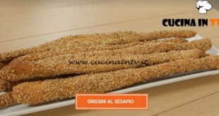 Giusina in cucina - ricetta Grissini al sesamo di Giusina Battaglia