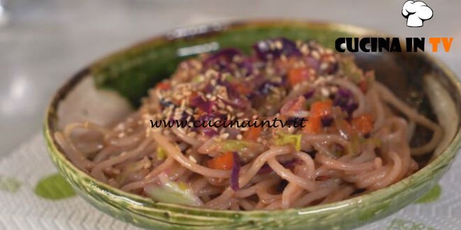 Ricette all'italiana - ricetta Spaghetti di riso al curry di Anna Moroni