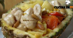 Fatto in casa per voi - ricetta Insalata di pollo all'ananas di Benedetta Rossi