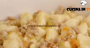L'Italia a morsi - ricetta Gnocchi di patate con ragù di anatra di Chiara Maci
