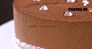 Lo spazio per il dolce - ricetta Mousse al cocco e cioccolato di Daniela Ribezzo