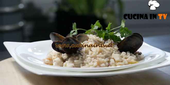 Senti che fame - Nonna pensaci tu - ricetta Risotto alla pescatora di Anna Moroni