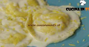 Fatto in casa per voi - ricetta Ravioli ricotta e limone di Benedetta Rossi