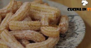 Fatto in casa per voi - ricetta churros di Benedetta Rossi