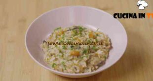 Fatto in casa per voi - ricetta Risotto in pentola a pressione di Benedetta Rossi