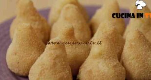 Fatto in casa per voi - ricetta Coxinha di Benedetta Rossi