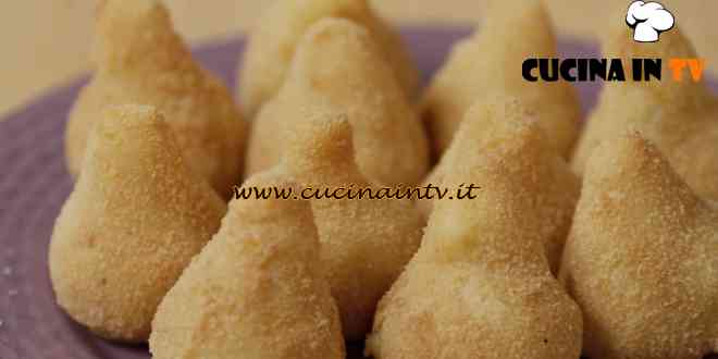 Fatto in casa per voi - ricetta Coxinha di Benedetta Rossi