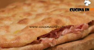 Nel forno di casa tua - ricetta Pizza bianca alla pala di Fulvio Marino