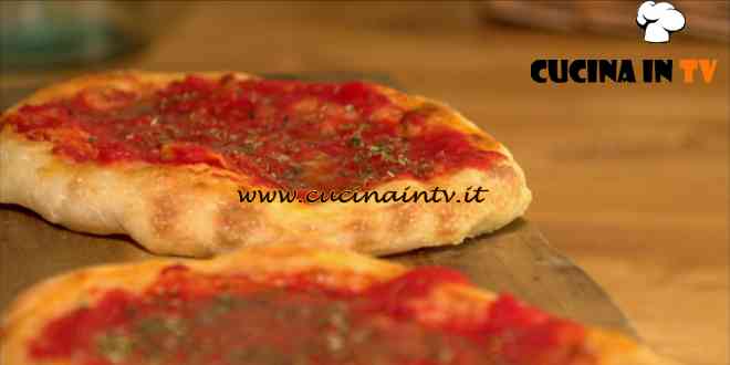 Nel forno di casa tua - ricetta Pizzette della merenda di Fulvio Marino