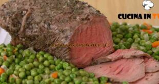 Fatto in casa per voi - ricetta Roast beef al sale con piselli di Benedetta Rossi