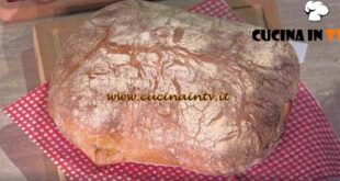 È sempre mezzogiorno | Rusticone ricetta Fulvio Marino