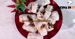 È sempre mezzogiorno | Buccellatini ricetta Giusina Battaglia