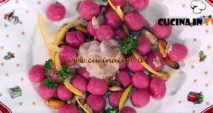È sempre mezzogiorno | Gnocchi rossi al profumo di mare ricetta Fabio Potenzano