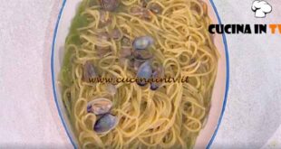 È sempre mezzogiorno | Spaghetti alle vongole dopofestival ricetta Antonio Paolino