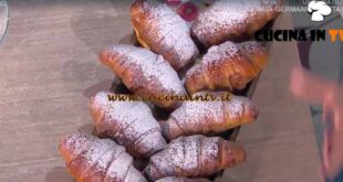 È sempre mezzogiorno | Cornetti al cioccolato ricetta Fulvio Marino
