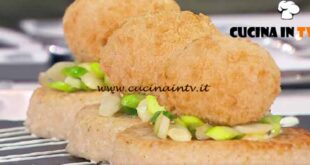 È sempre mezzogiorno | Riso al salto con uova croccanti ricetta Gian Piero Fava