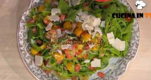 È sempre mezzogiorno | Tagliolini verdi alla crudaiola ricetta Daniele Persegani