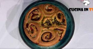 È sempre mezzogiorno | Torta ricca salata ricetta Daniele Persegani
