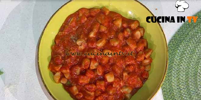 È sempre mezzogiorno | Gnocchi alla sorrentina ricetta Antonio Paolino
