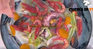 È sempre mezzogiorno | Insalata di mare a modo mio ricetta Salvatore Giuliano