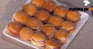 È sempre mezzogiorno | Panini di compleanno ricetta Fulvio Marino