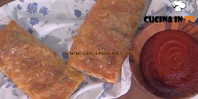 È sempre mezzogiorno | Pizzastrudel ricetta Barbara De Nigris