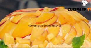 È sempre mezzogiorno | Zuccotto alle pesche ricetta Antonella Ricci