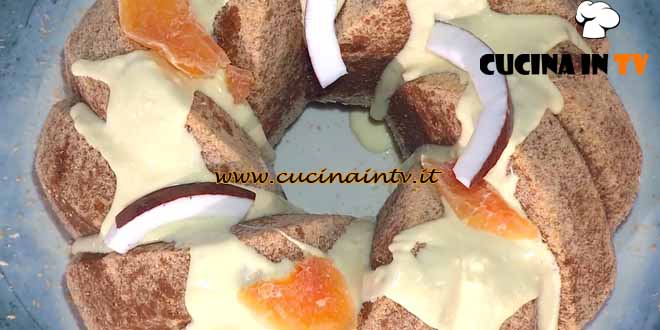 È sempre mezzogiorno | Ciambella ai frutti esotici ricetta Daniele Persegani