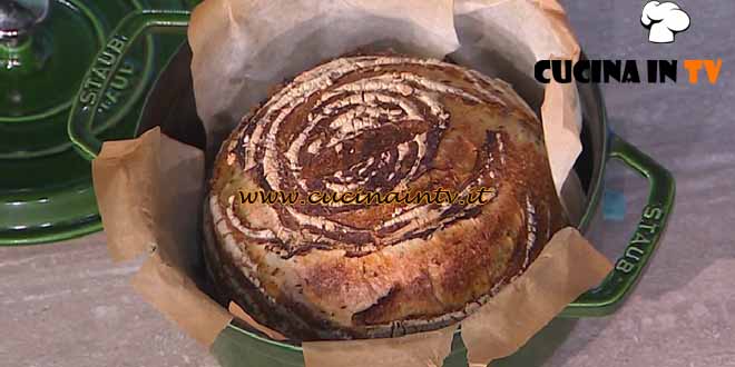 È sempre mezzogiorno | Pane al rosmarino ricetta Fulvio Marino