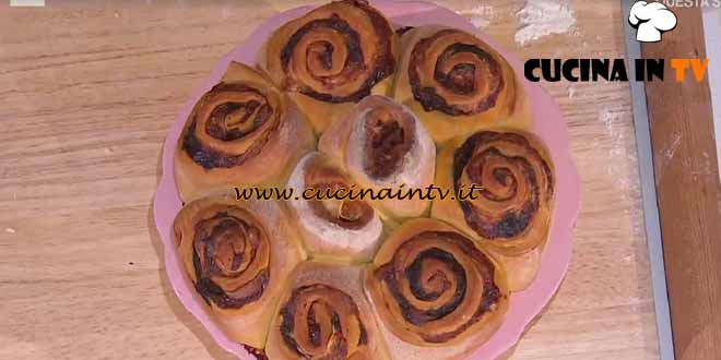 È sempre mezzogiorno | Rose salate cotto e zucchine ricetta Daniele Persegani