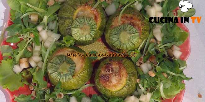È sempre mezzogiorno | Zucchine ripiene ricetta Giusina Battaglia