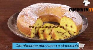 Casa Mastrota | Ciambellone alla zucca e cioccolato ricetta Giorgio Mastrota