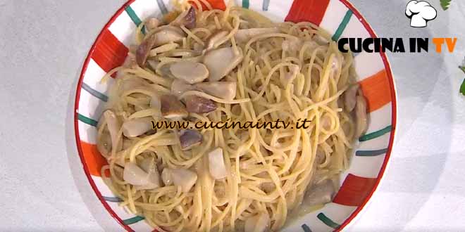 È sempre mezzogiorno |Cacio e pepe con porcini ricetta Antonio Paolino