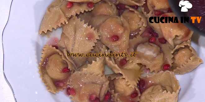 È sempre mezzogiorno | Cappellacci con salsa alla melagrana ricetta Daniele Persegani