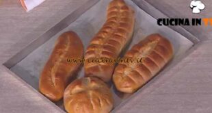 È sempre mezzogiorno | Panini di pasta dura ricetta Fulvio Marino