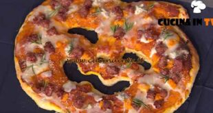 È sempre mezzogiorno | Pizzucca ricetta Fulvio Marino