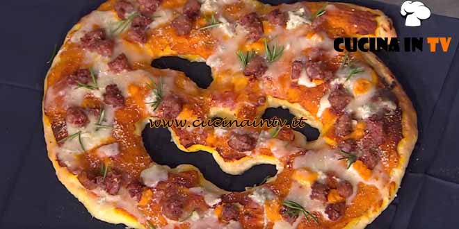 È sempre mezzogiorno | Pizzucca ricetta Fulvio Marino