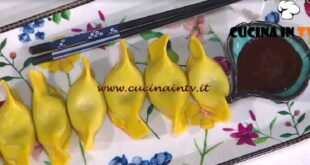 È sempre mezzogiorno | Ravioli Bergamo Pechino e Napoli ricetta David Fiordigiglio