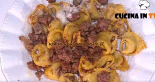 È sempre mezzogiorno | Ravioloni di mele e castagne ricetta Daniele Persegani