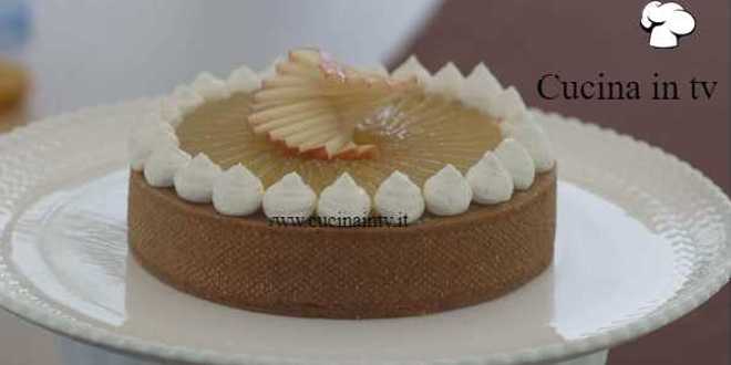 Bake Off Italia - ricetta Crostata frangipane alle mele di Iginio Massari