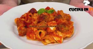 A tavola con Elpidio | Pasta al forno alla napoletana