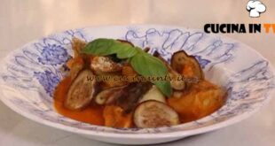 A tavola con Lorenzon |Conchiglioni ripieni alla norma ricetta Antonio Lorenzon