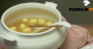 Cucina economica | Gnocchetti di semolino in brodo ricetta Csaba Dalla Zorza