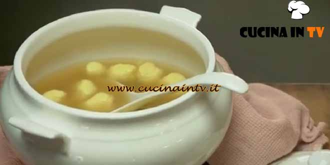Cucina economica | Gnocchetti di semolino in brodo ricetta Csaba Dalla Zorza