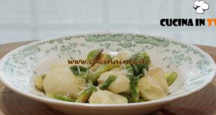 Cucina economica | Gnocchi di cavolfiore con cavoletto di Bruxelles ricetta Csaba Dalla Zorza