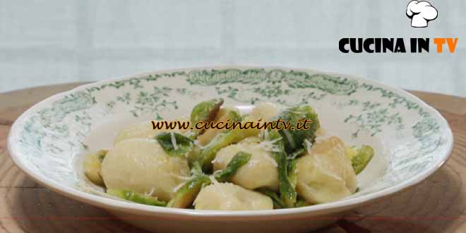 Cucina economica | Gnocchi di cavolfiore con cavoletto di Bruxelles ricetta Csaba Dalla Zorza