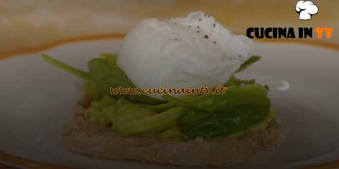 Cucina economica | Uovo in camicia in stile Grand Hotel ricetta Csaba Dalla Zorza