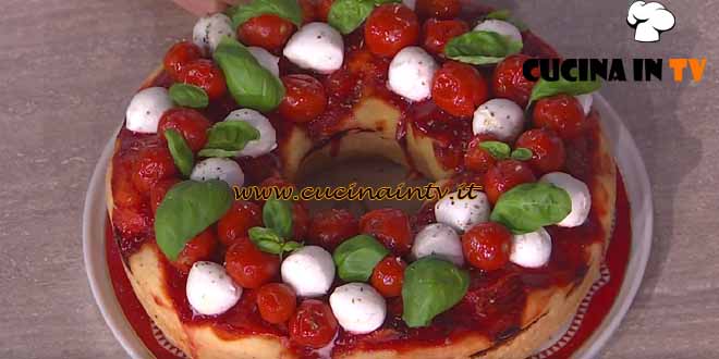 È sempre mezzogiorno | Ghirlanda di pizza ricetta Fulvio Marino