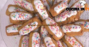 È sempre mezzogiorno | Papassini sardi ricetta Michele Farru